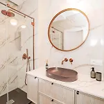 Initium Apartment